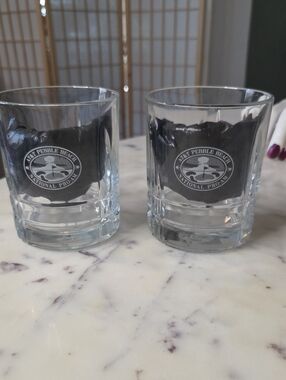 Pebble Beach Cryst On The Rocjs Glasses Set of 2